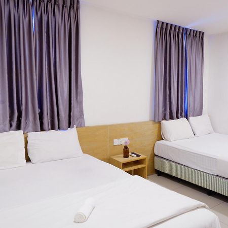 Iris Hotel Kajang Exterior foto